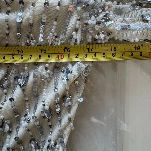 New Mac Duggal Silver Flounce Sleeve Midi Dress 5579 Size 4 - Picture 10 of 11